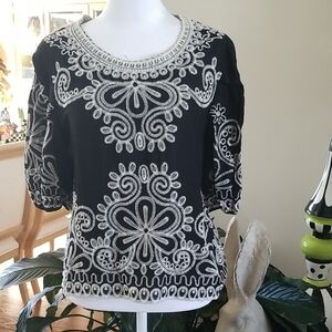 Solitaire Black Top with White Embroidery
